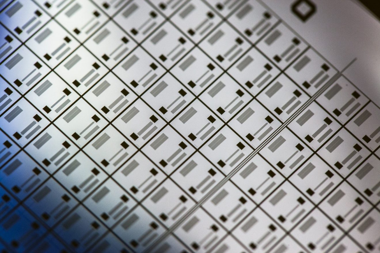 Etching FEMTO Engineering